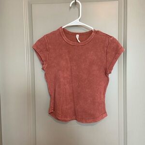 Ribbed Baby Tee Rust
